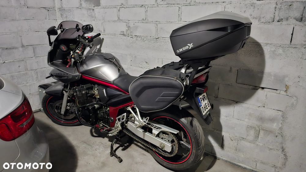 Suzuki Bandit - 22