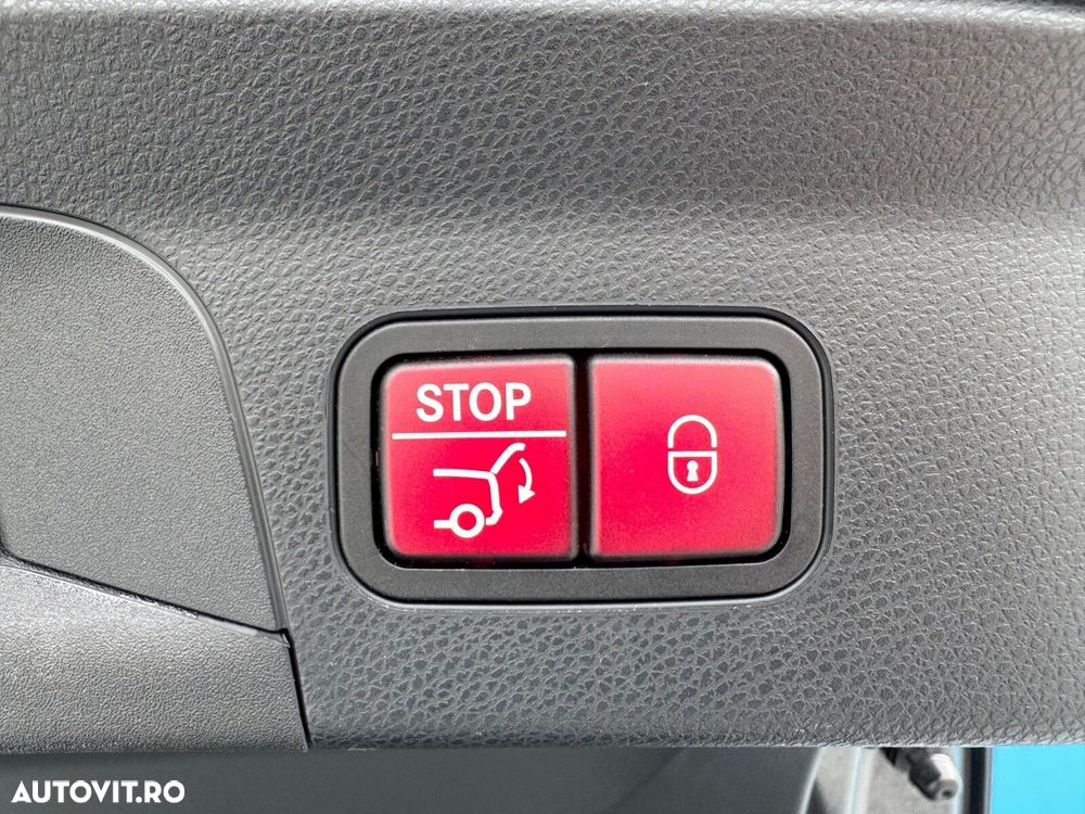 Mercedes-Benz GLC Coupe 300 e 4MATIC - 17