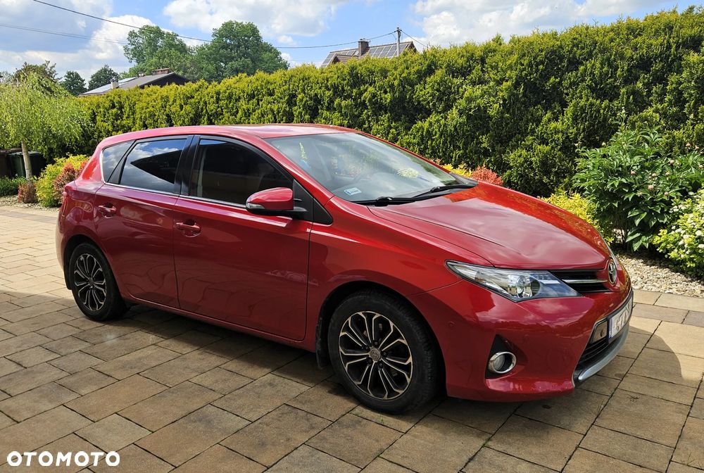 Toyota Auris 1.6 Premium - 6