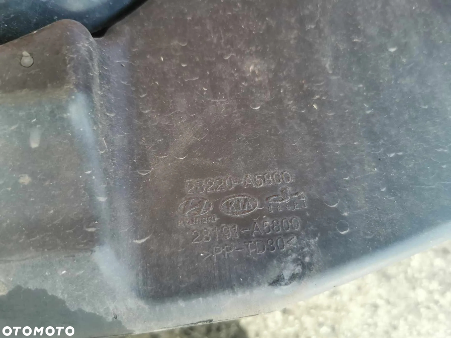 Obudowa filtra powietrza Kia OE 28220-A5800 - 4