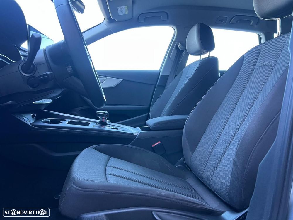 Audi A4 Avant 30 TDI S tronic - 7