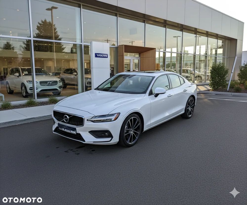 Volvo S60 T6 AWD Momentum Pro - 1