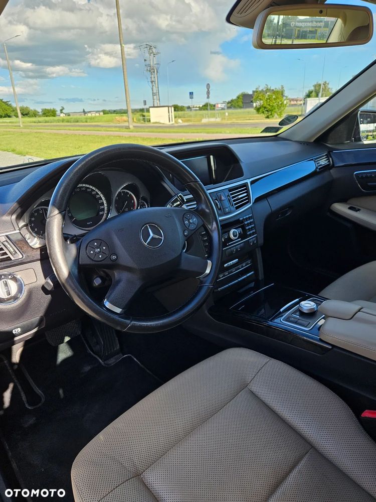 Mercedes-Benz Klasa E 350 CDI 4-Matic - 13