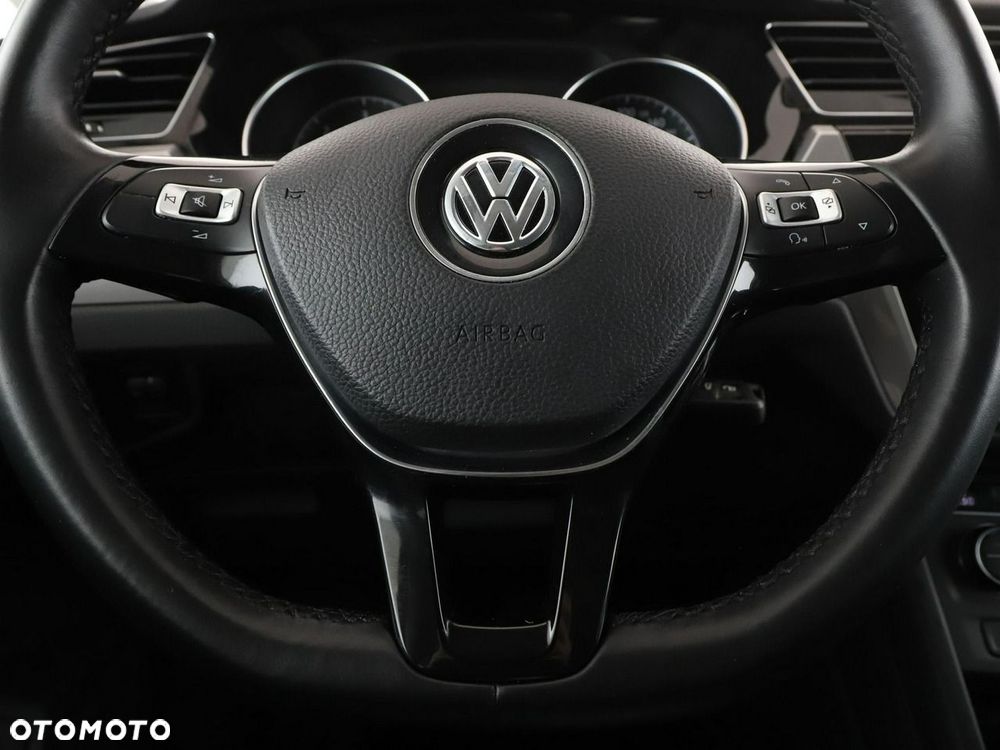 Volkswagen Touran 1.6 TDI SCR (BlueMotion Technology) DSG Trendline - 22