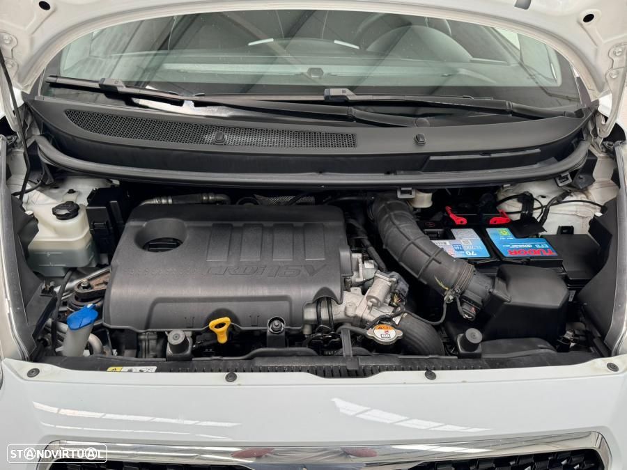 Kia Venga 1.4 CRDi ISG More - 34