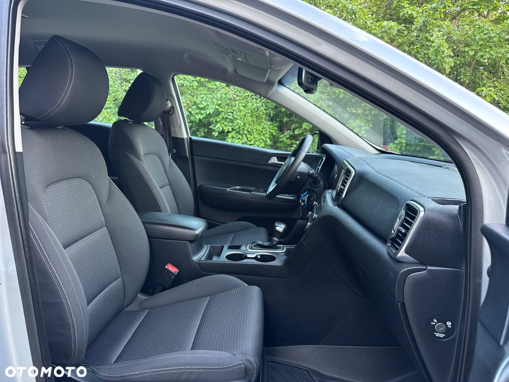 Kia Sportage 1.6 T-GDI AWD DCT PLATINUM - 32