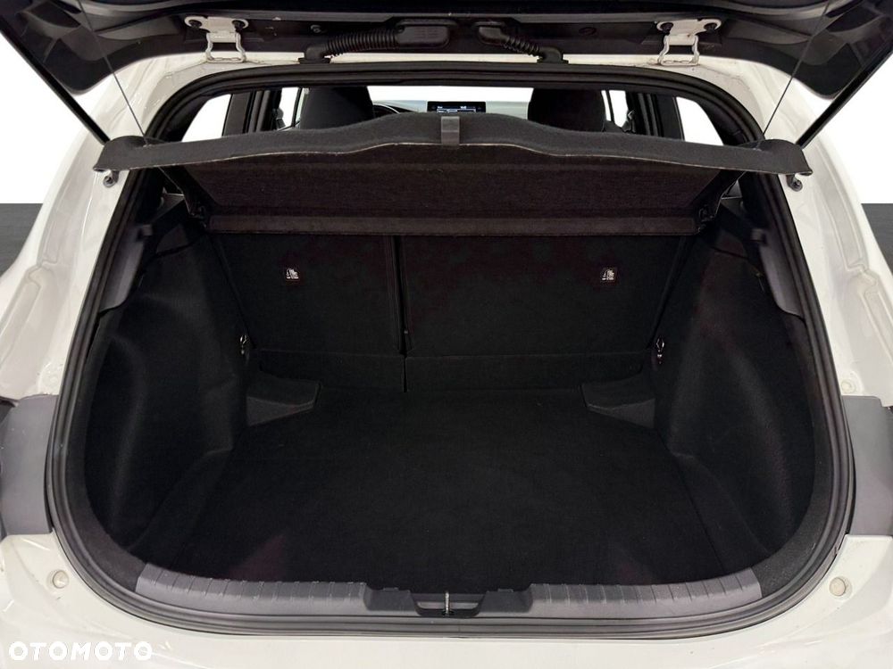 Toyota Corolla - 12