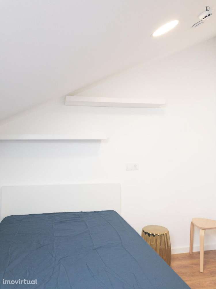 Estúdio - localizado em Bairro do Sol Coimbra - Grande imagem: 3/7