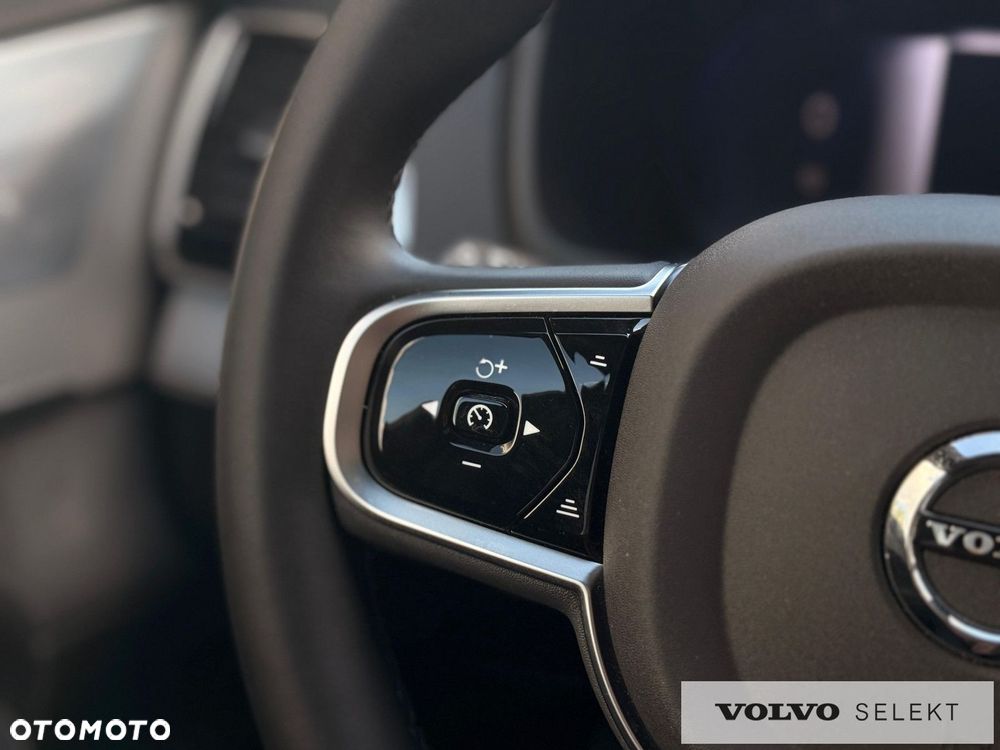 Volvo XC 90 - 19
