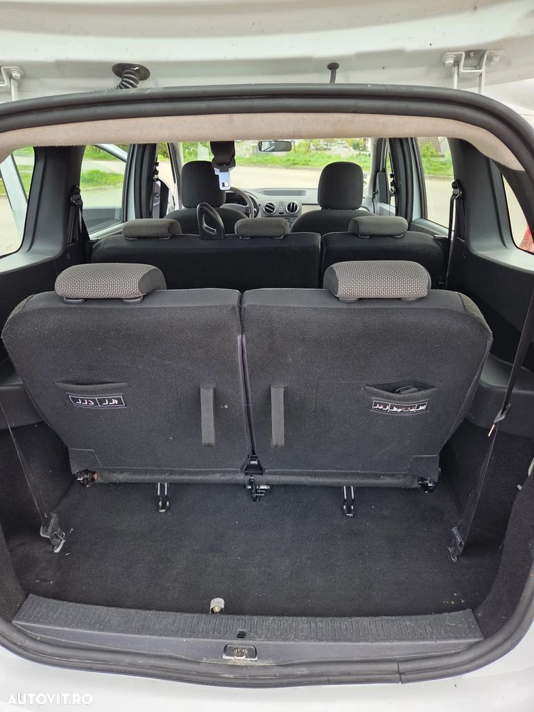 Dacia Lodgy dCi 90 Laureate - 5