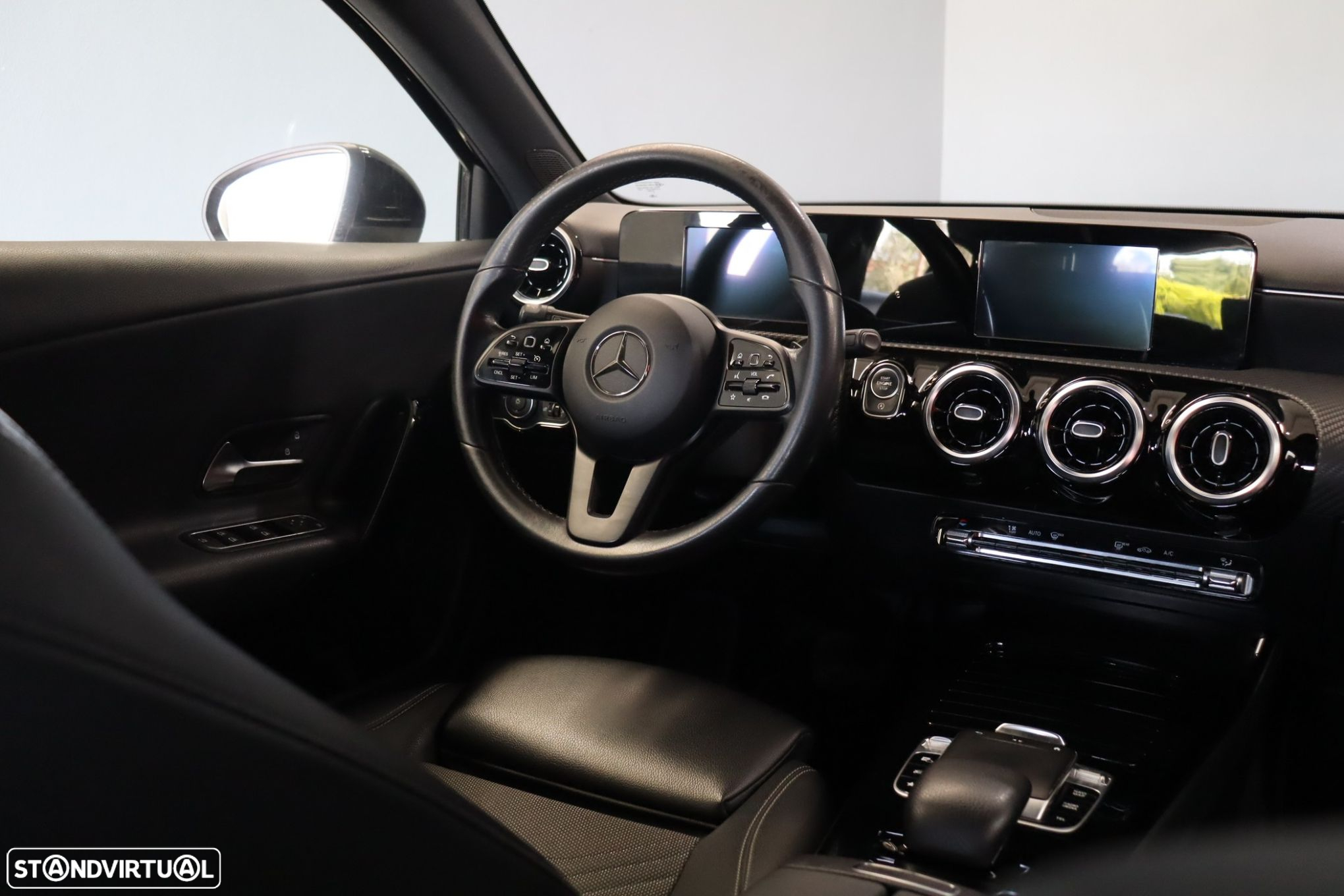 Mercedes-Benz A 180 - 4