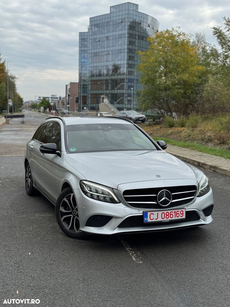 Mercedes-Benz C 220 d T 9G-TRONIC Avantgarde - 5