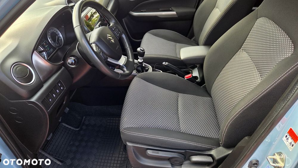 Suzuki Vitara - 13