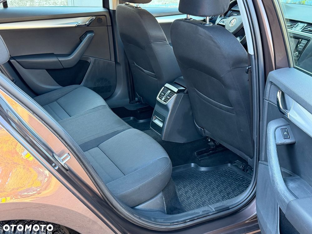 Skoda Octavia - 25