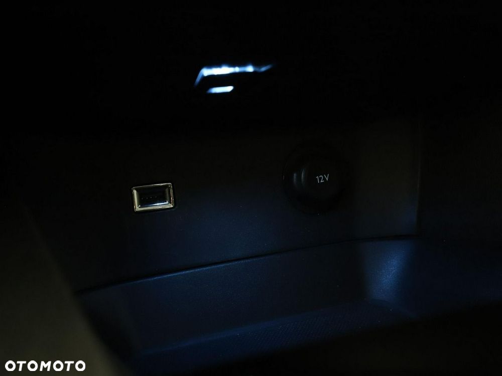 Peugeot 3008 2.0 BlueHDi Crossway S&S EAT8 - 30