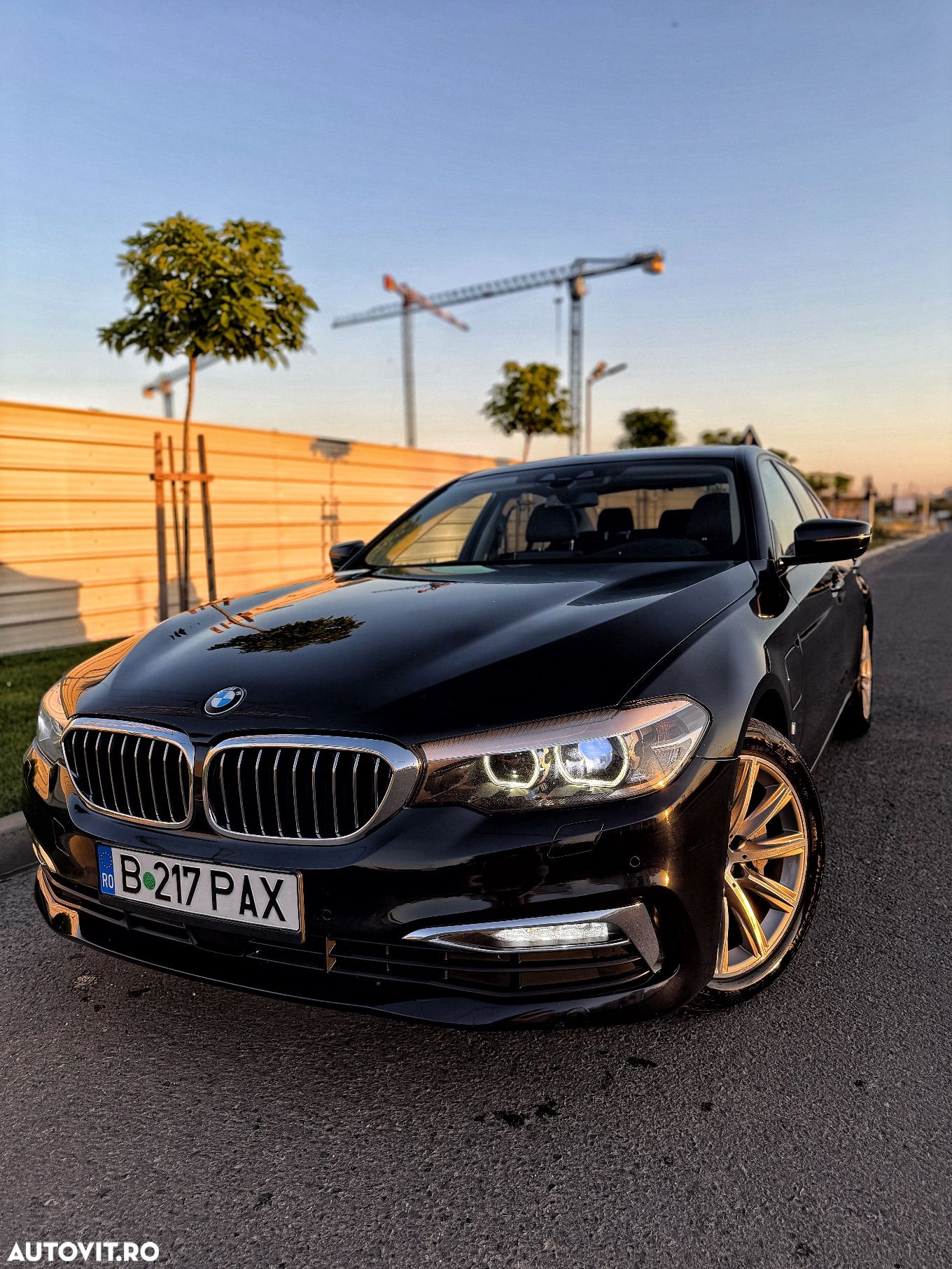 BMW Seria 5 530e Aut. - 1
