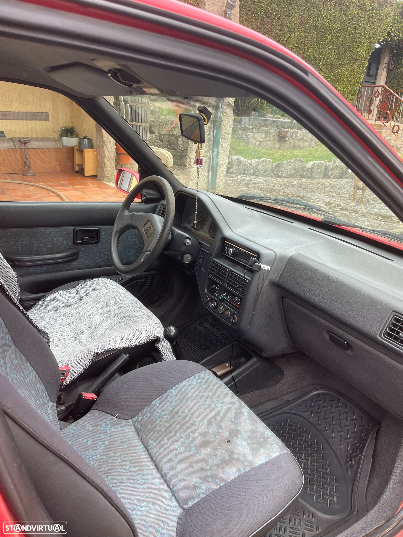 Peugeot 106 - 13