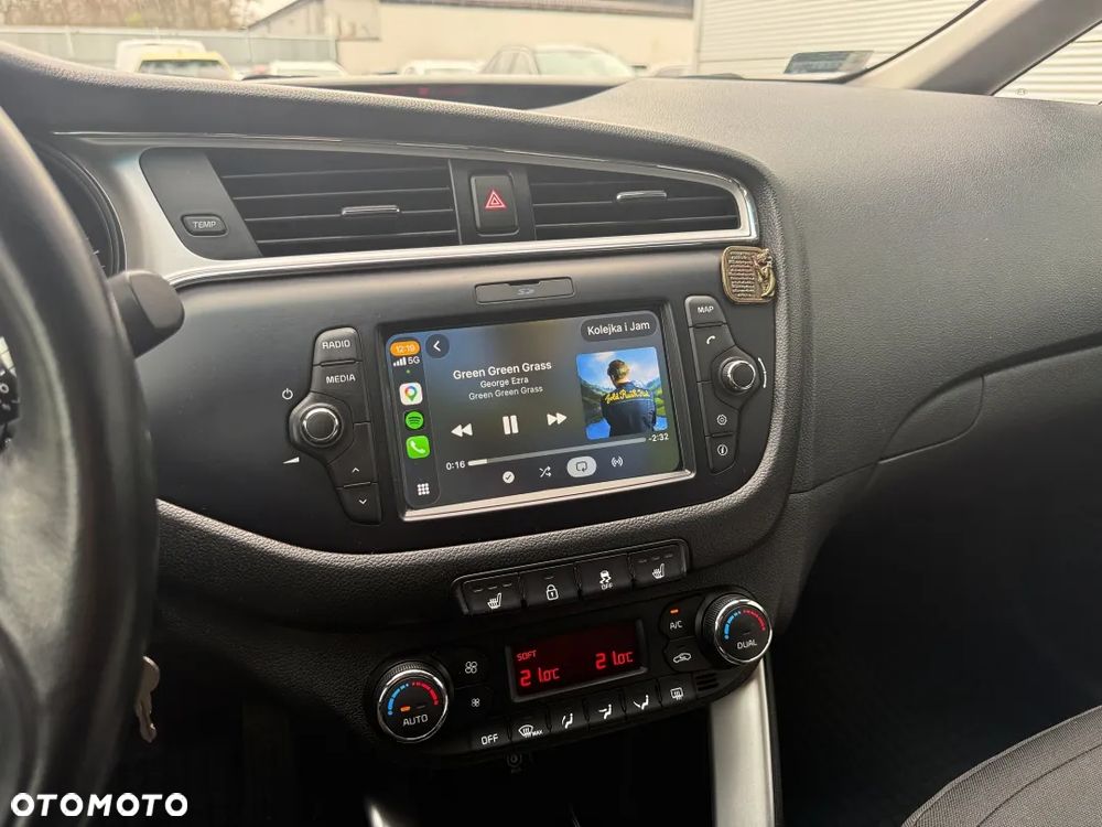 Kia Ceed 1.6 GDI L Business Line - 12