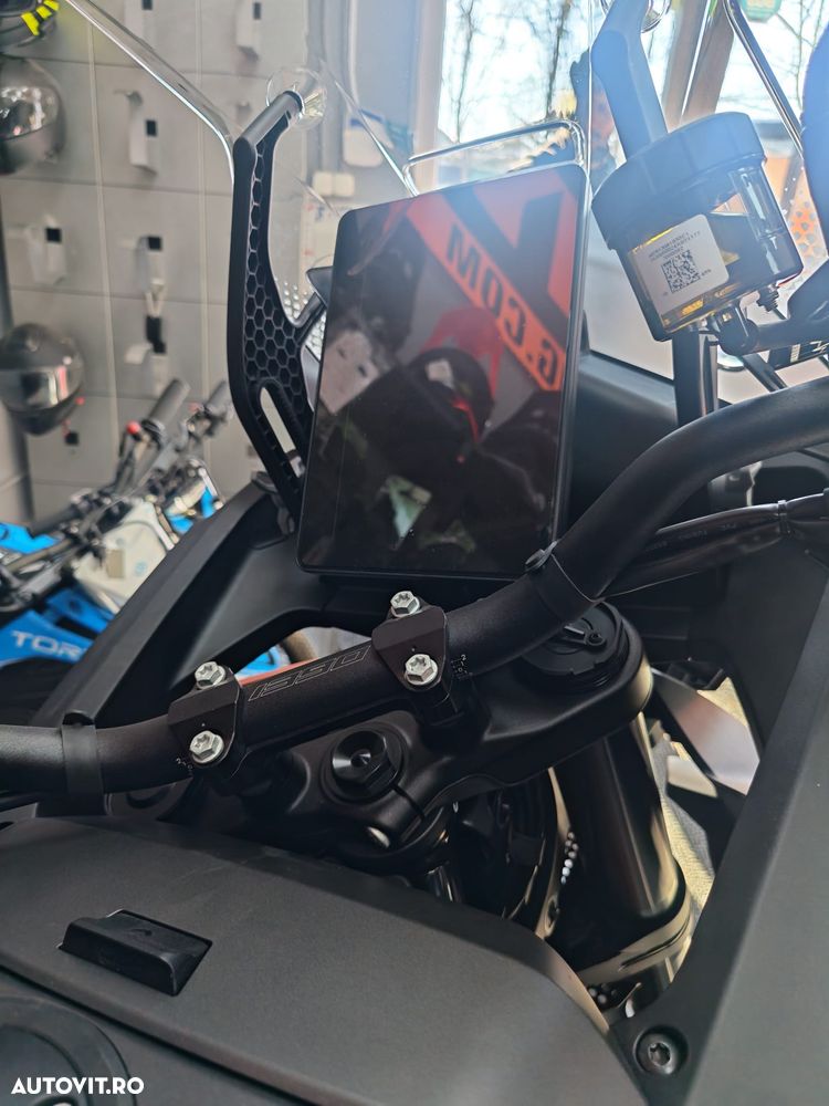 KTM 1390 Super Adventure S - 8