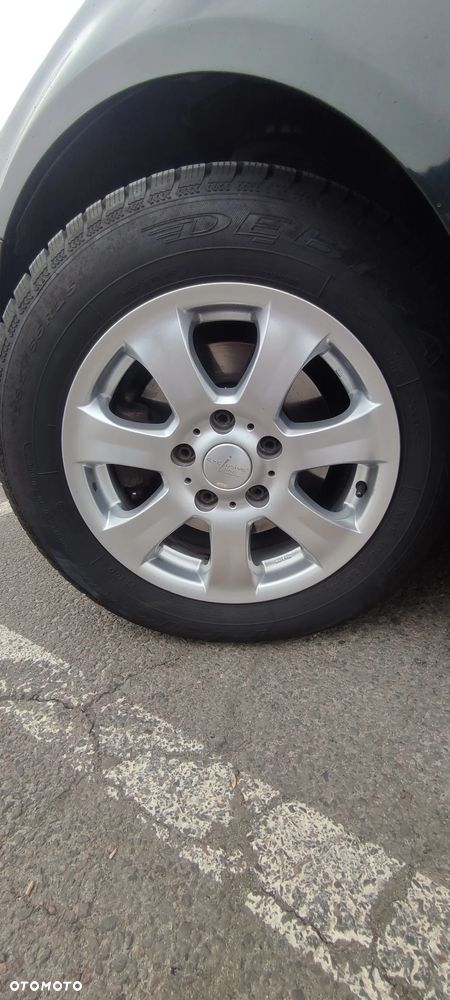 Volkswagen Golf - 6