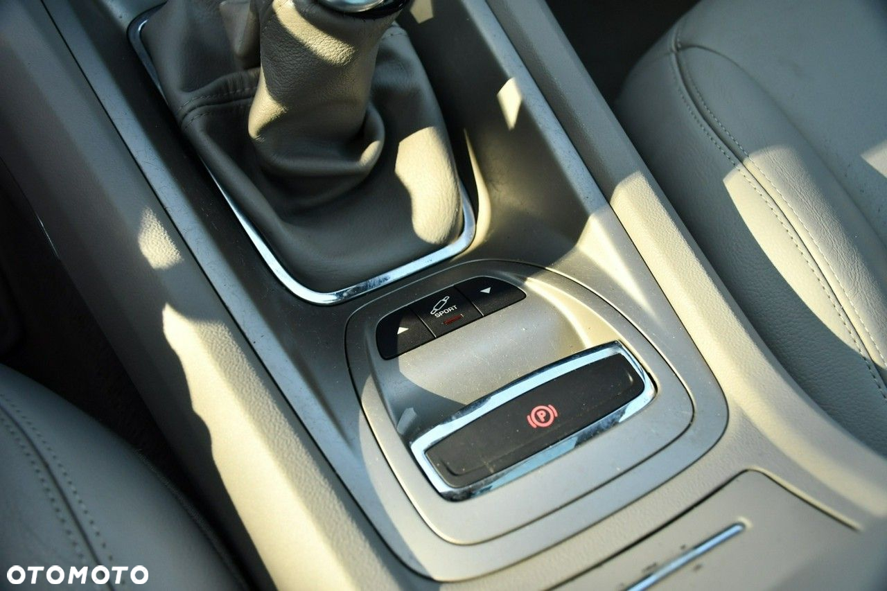 Citroën C5 2.0 HDi Exclusive - 37