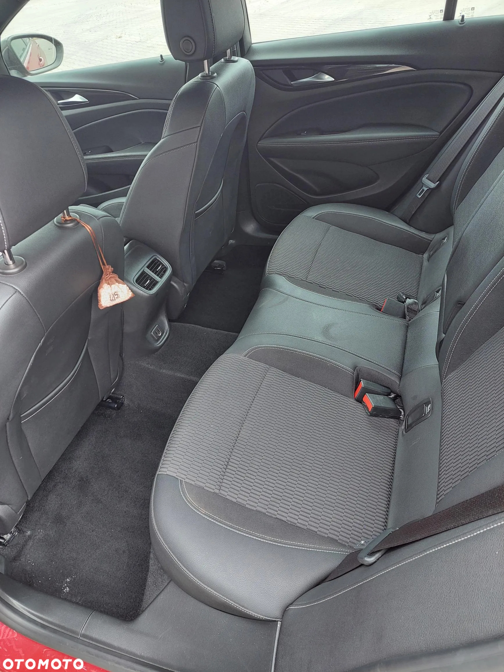 Opel Insignia 2.0 CDTI Elegance S&S - 7