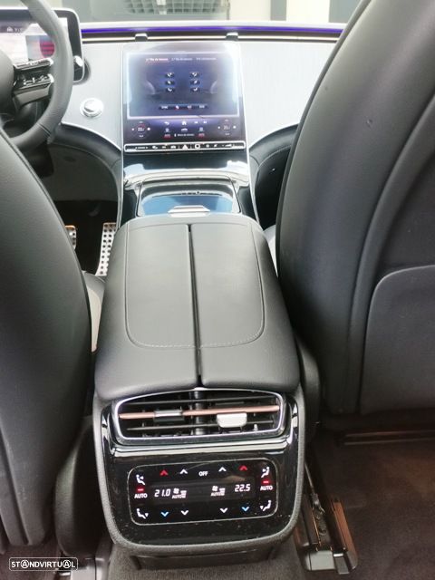 Mercedes-Benz EQE 300 AMG Line - 11