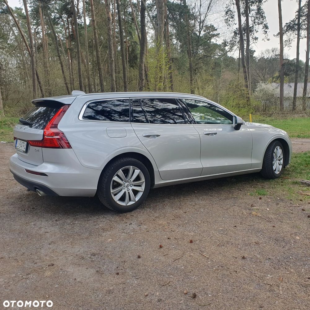 Volvo V60 D4 Geartronic Momentum Pro - 6