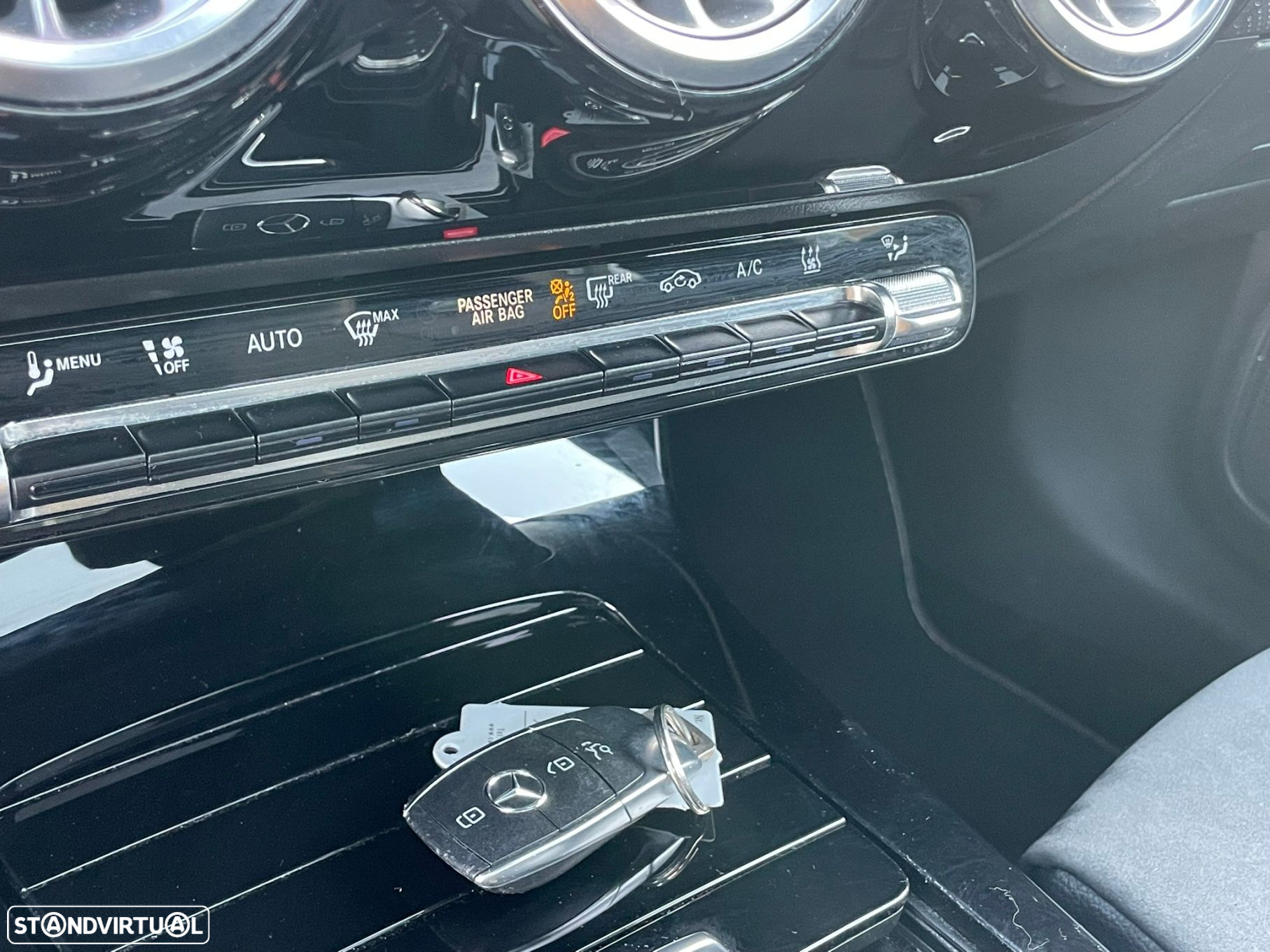 Mercedes-Benz CLA 250 - 38