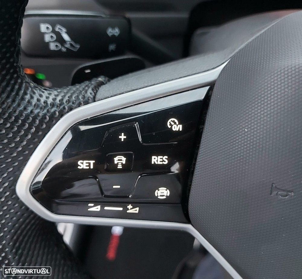 VW Tiguan 1.4 TSI eHybrid R-Line DSG - 50