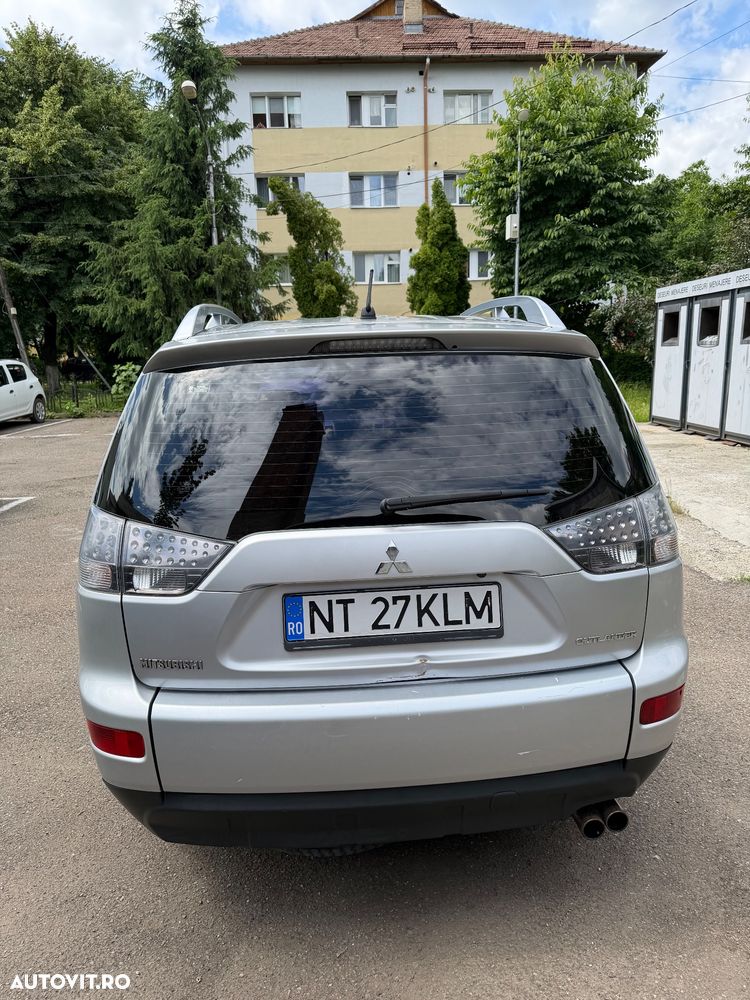 Mitsubishi Outlander 2.0 DI-D Intense - 5