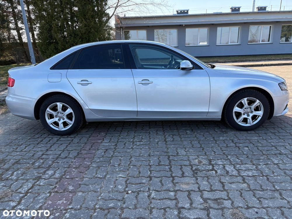 Audi A4 Limousine 2.0 TDI - 8
