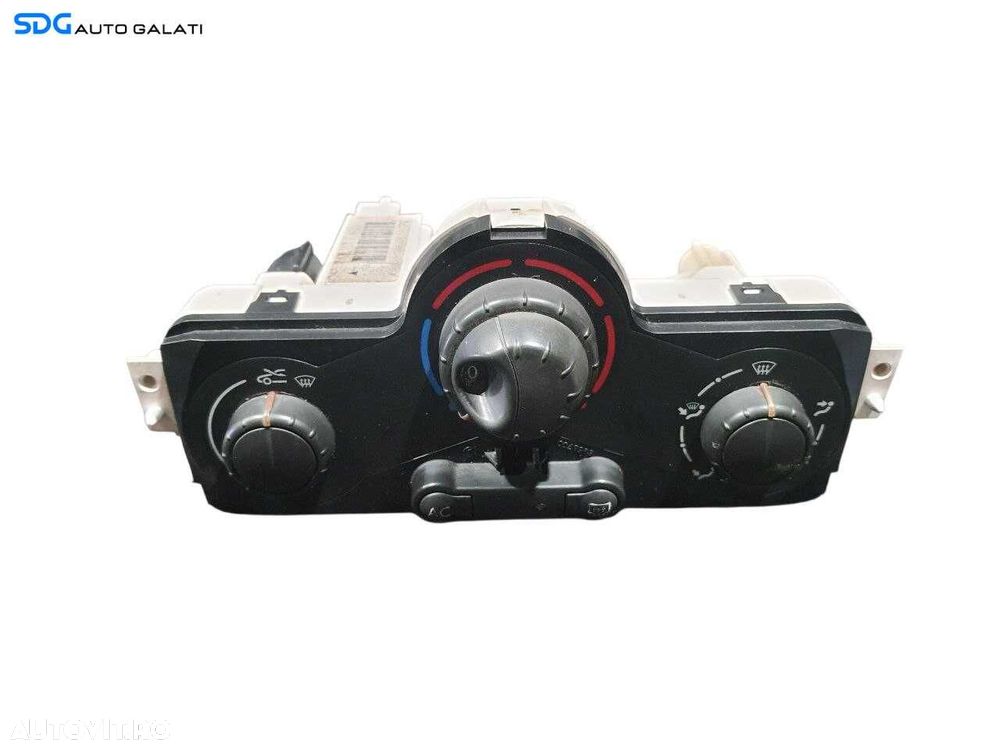 Panou Comanda AC Clima Climatronic Aer Conditionat Renault Megane 2 Cabrio 2002 - 2008 Cod 69420003 [N2700] - 1