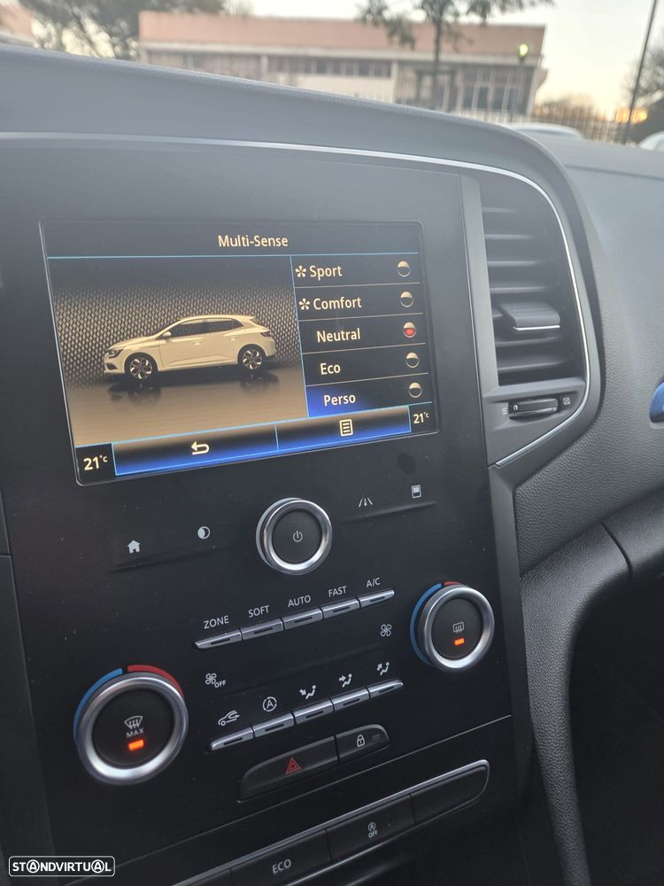 Renault Mégane 1.6 dCi GT Line - 26