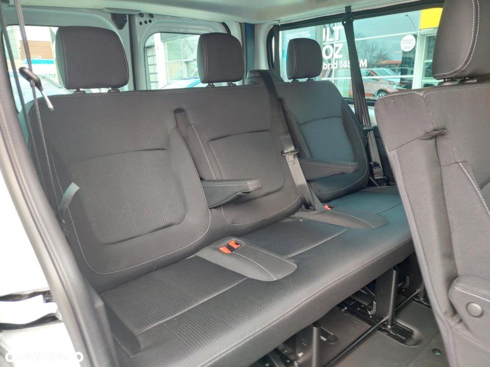 Renault Trafic - 8
