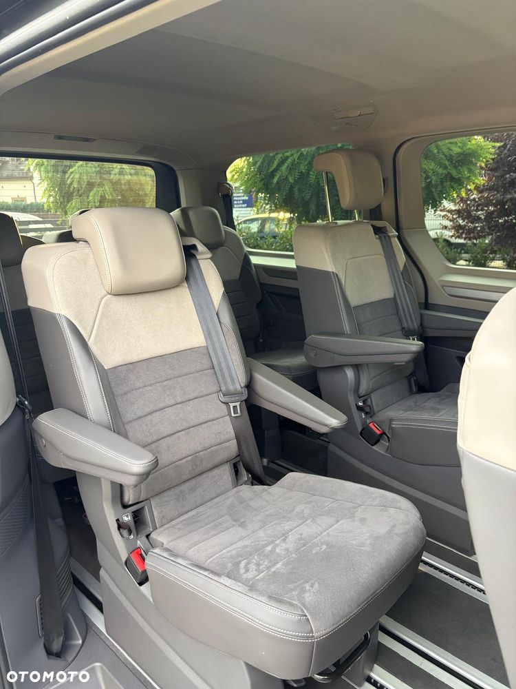 Volkswagen Multivan 2.0 TDI L2 Life DSG - 10