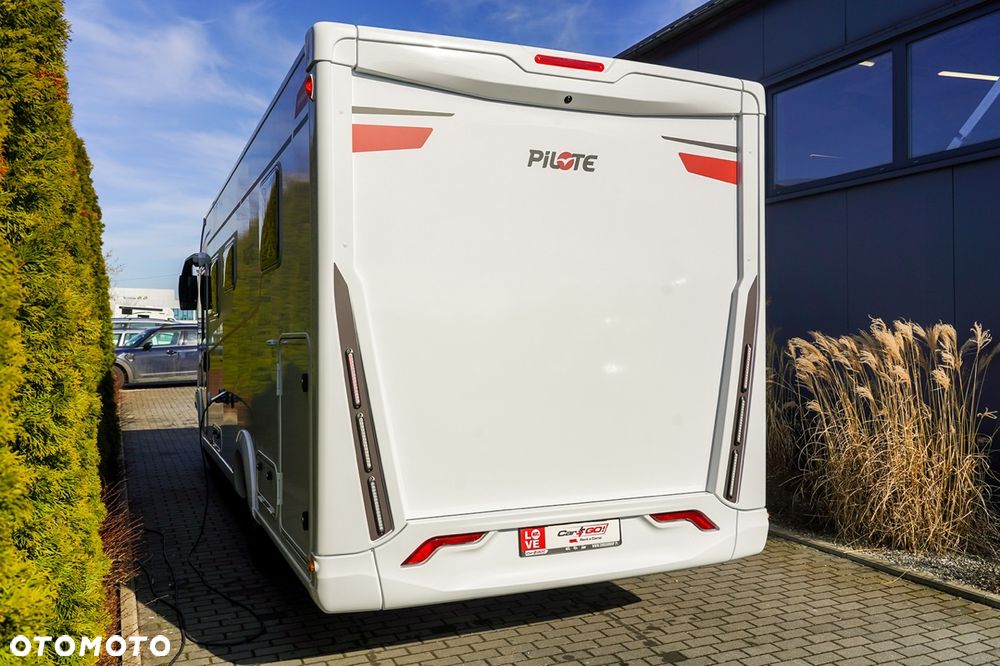 PILOTE G741 FC Expression - 6