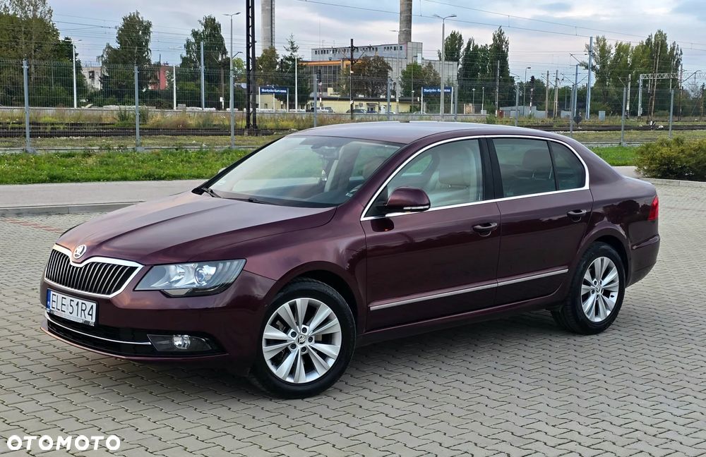 Skoda Superb 1.8 TSI Elegance DSG - 4