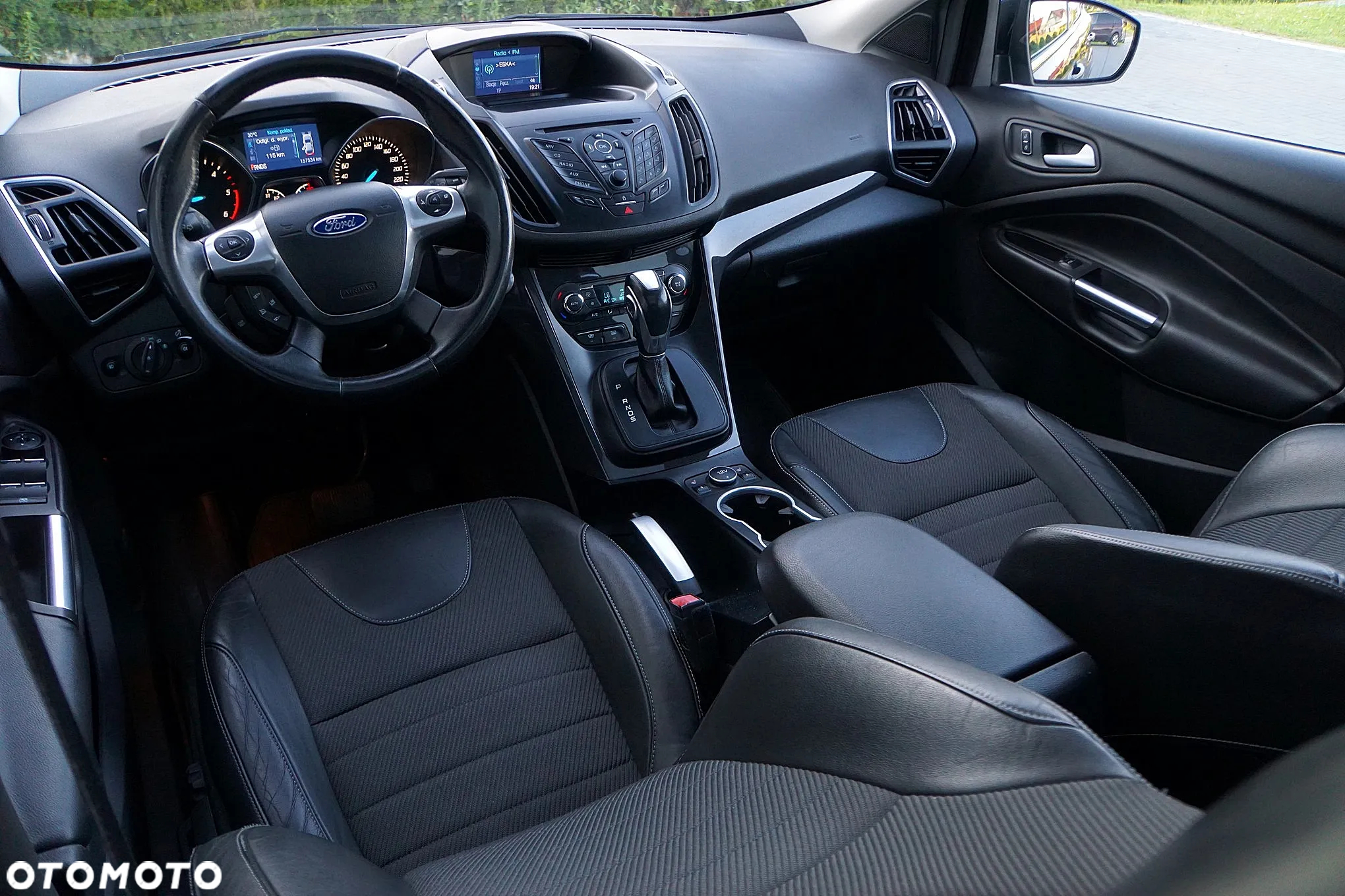 Ford Kuga 2.0 TDCi 4x4 Titanium - 22