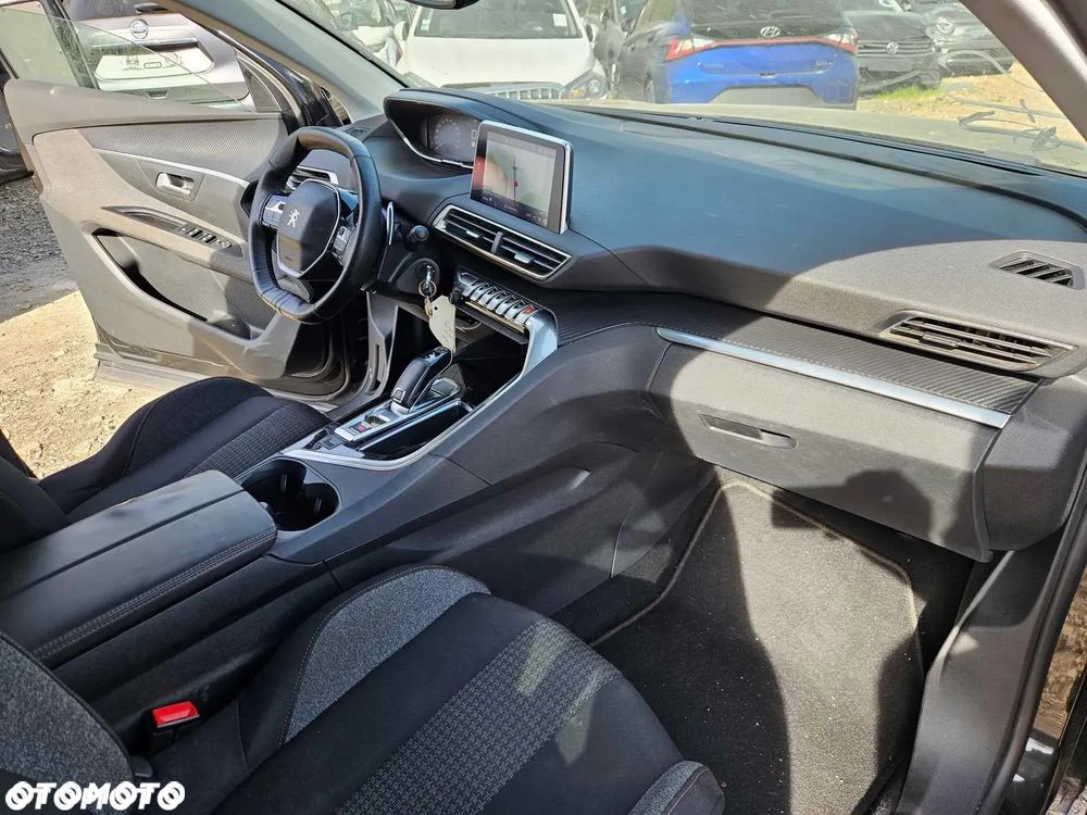Peugeot 5008 BlueHDI 130 EAT8 Allure Business-Paket - 6
