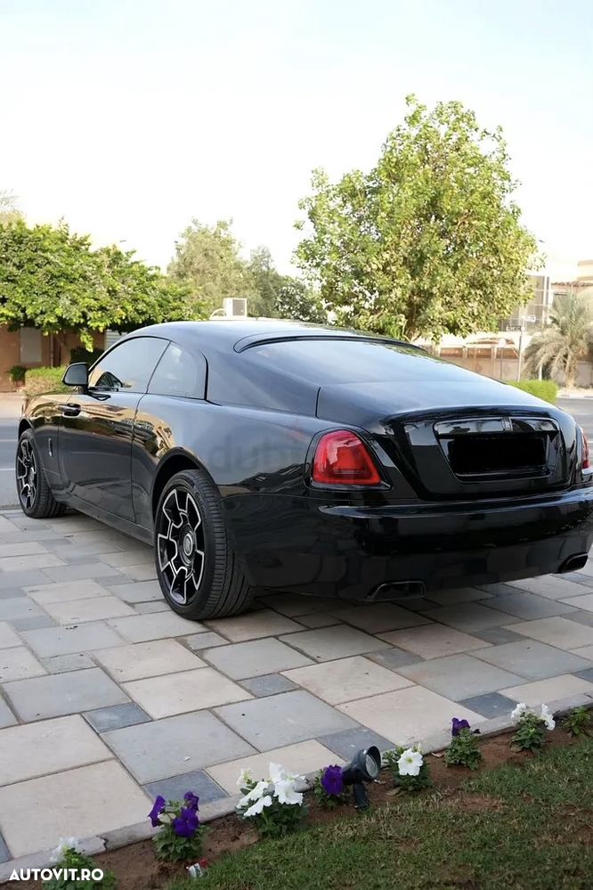 Rolls-Royce Wraith - 2