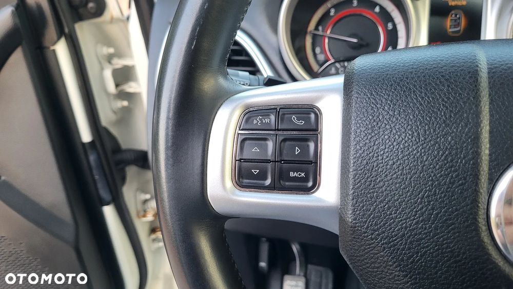 Fiat Freemont 2.0 Multijet 16V DPF Automatik Allrad Lounge - 19
