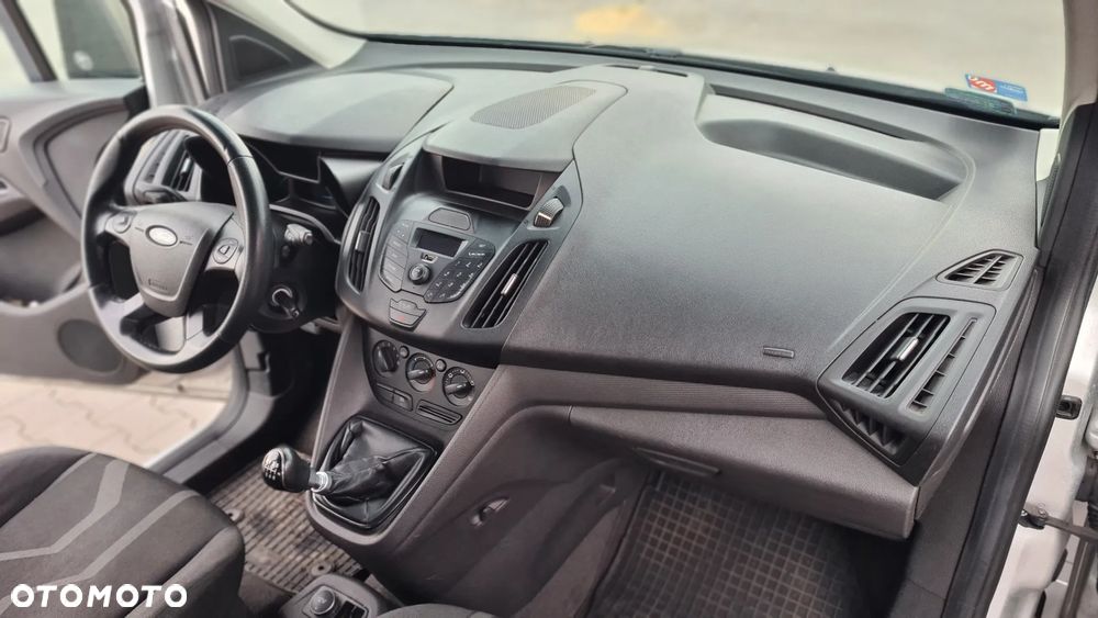 Ford Transit Connect - 11