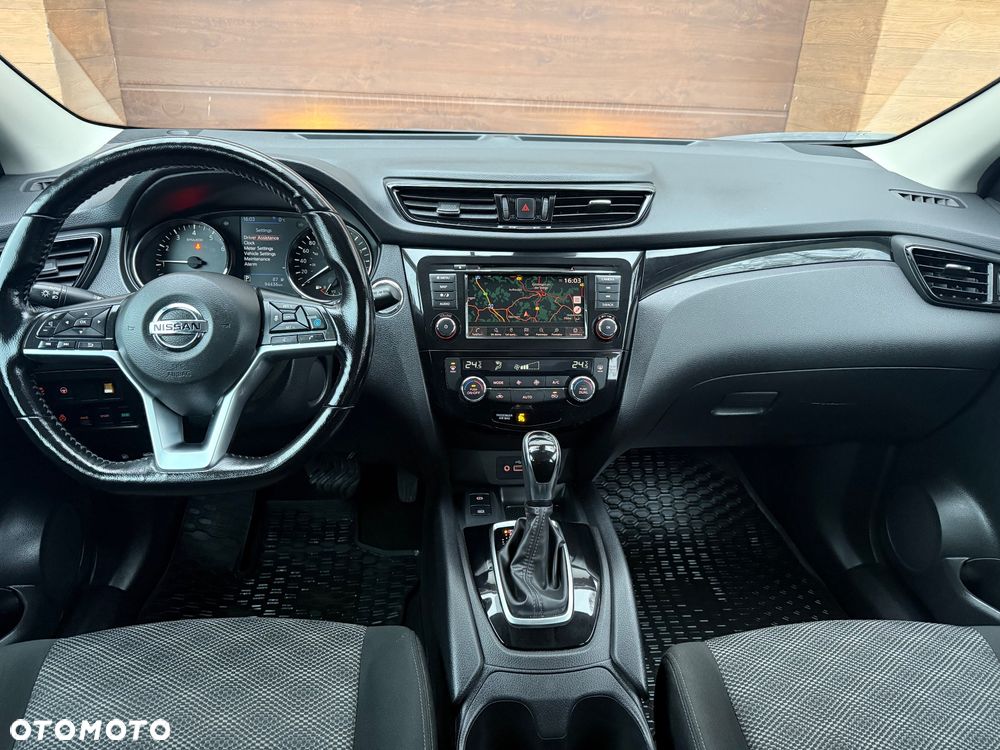 Nissan Qashqai - 10