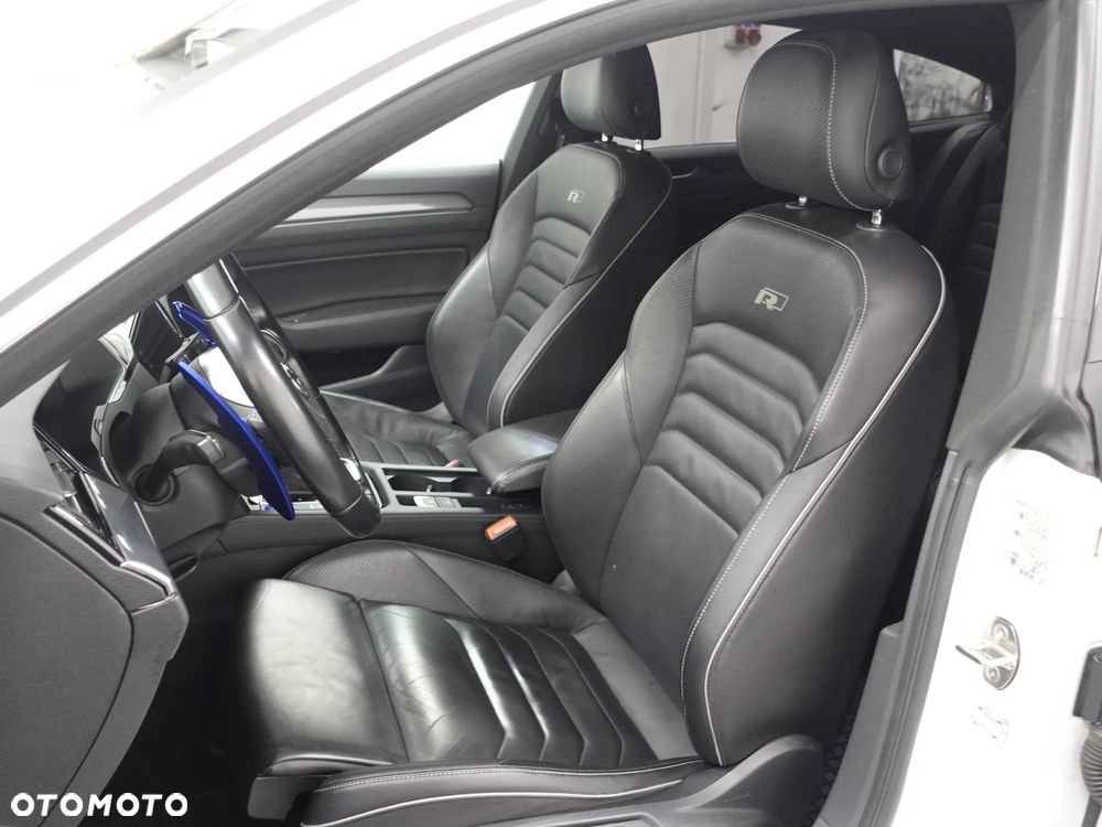 Volkswagen Arteon 2.0 TDI SCR DSG R-Line - 21