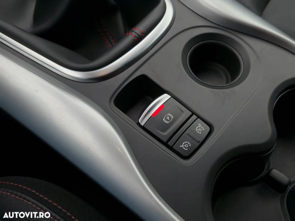 Renault Kadjar Energy TCe 130 Bose Edition - 16