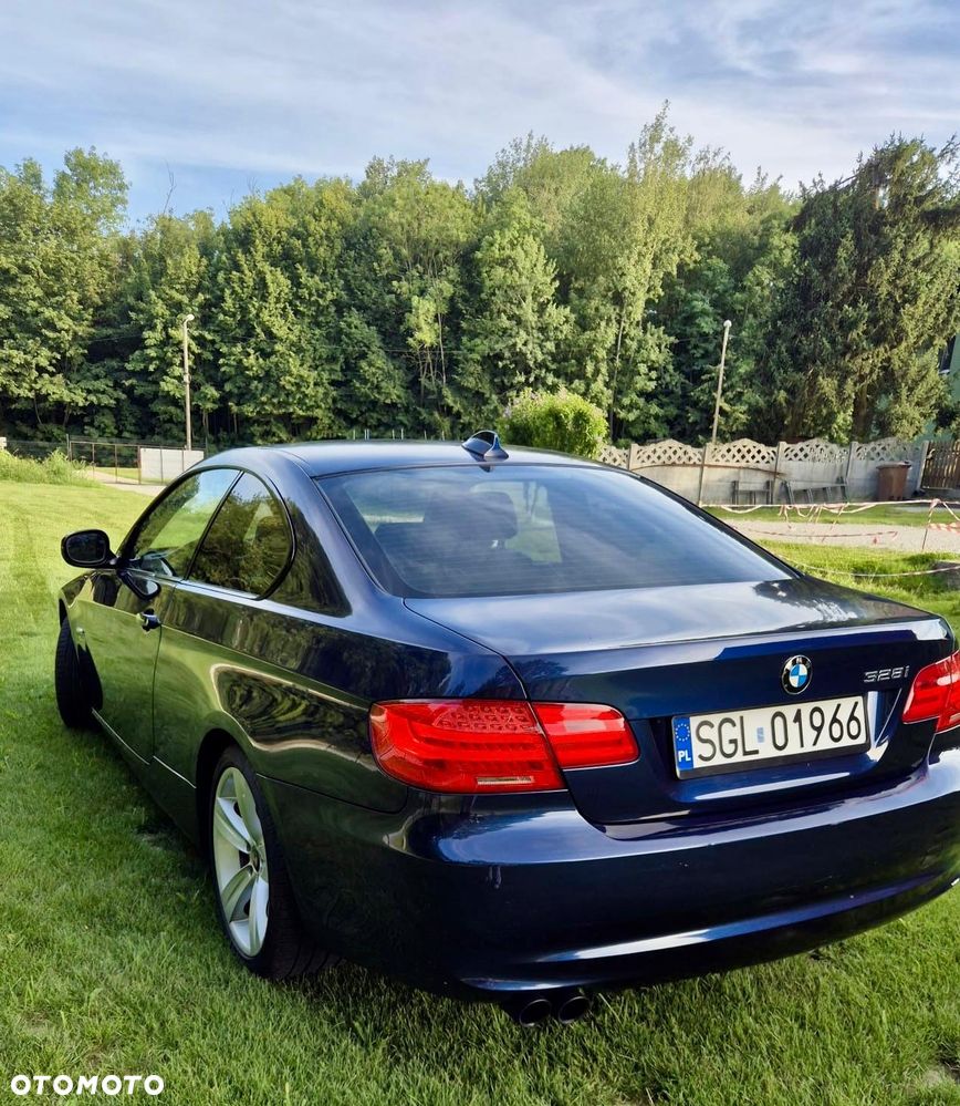 BMW Seria 3 - 16