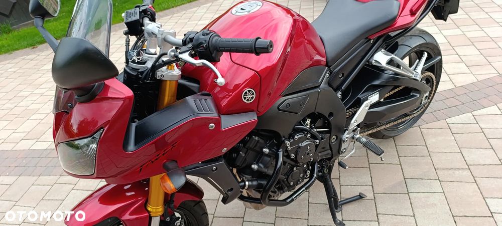 Yamaha FZ - 15