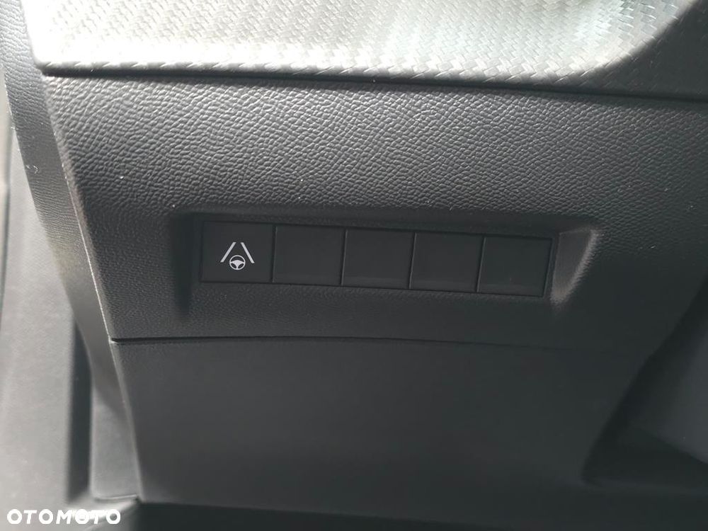 Peugeot 2008 PureTech 130 GT S&S EAT8 - 13