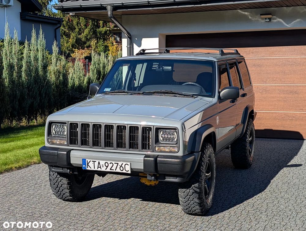 Jeep Cherokee 4.0 - 3